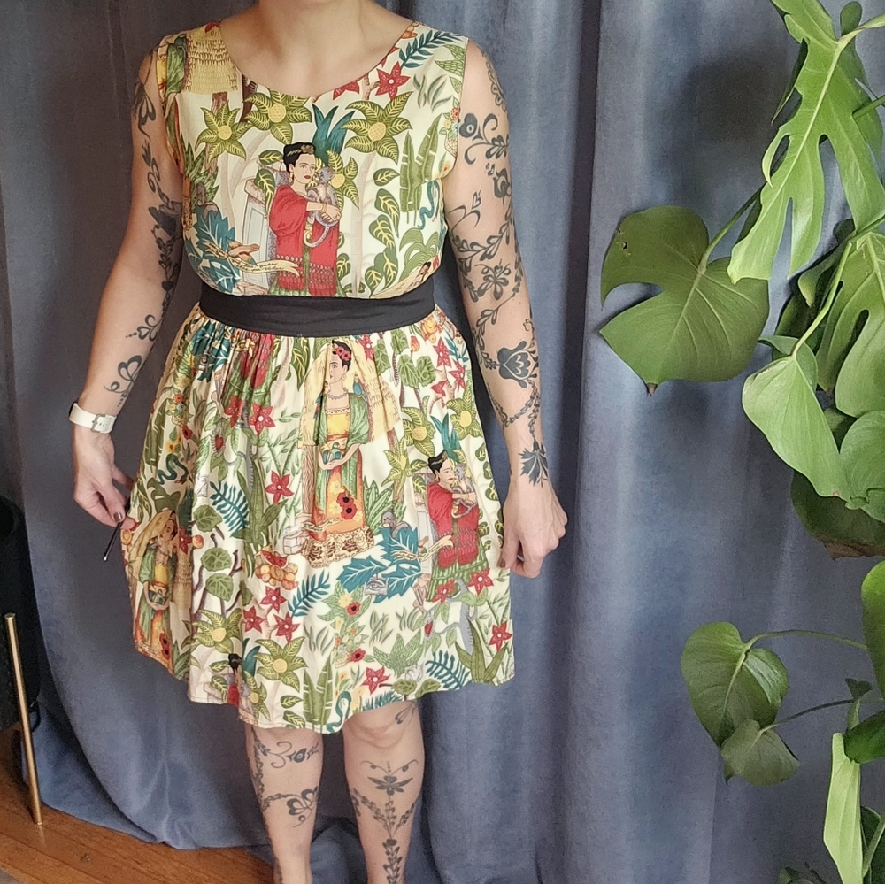 Frida Floral Print Sleeveless Dress